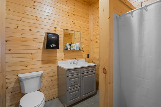 $5,000,000 | 1189 Pequot Trail, Stonington, CT 06378