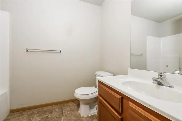 $1,430 | 210 Palmer Court, Pleasant Hill, MO 64080