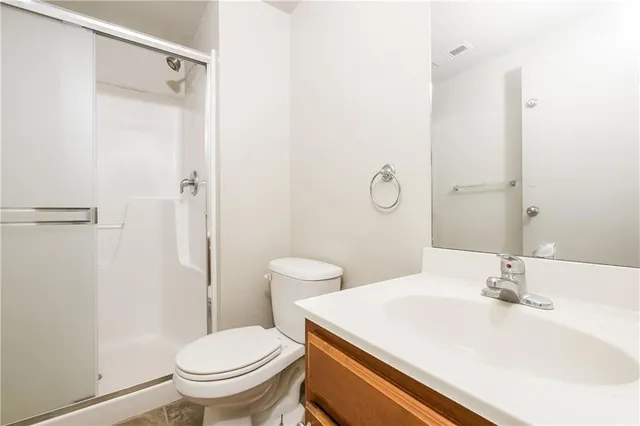 $1,430 | 210 Palmer Court, Pleasant Hill, MO 64080