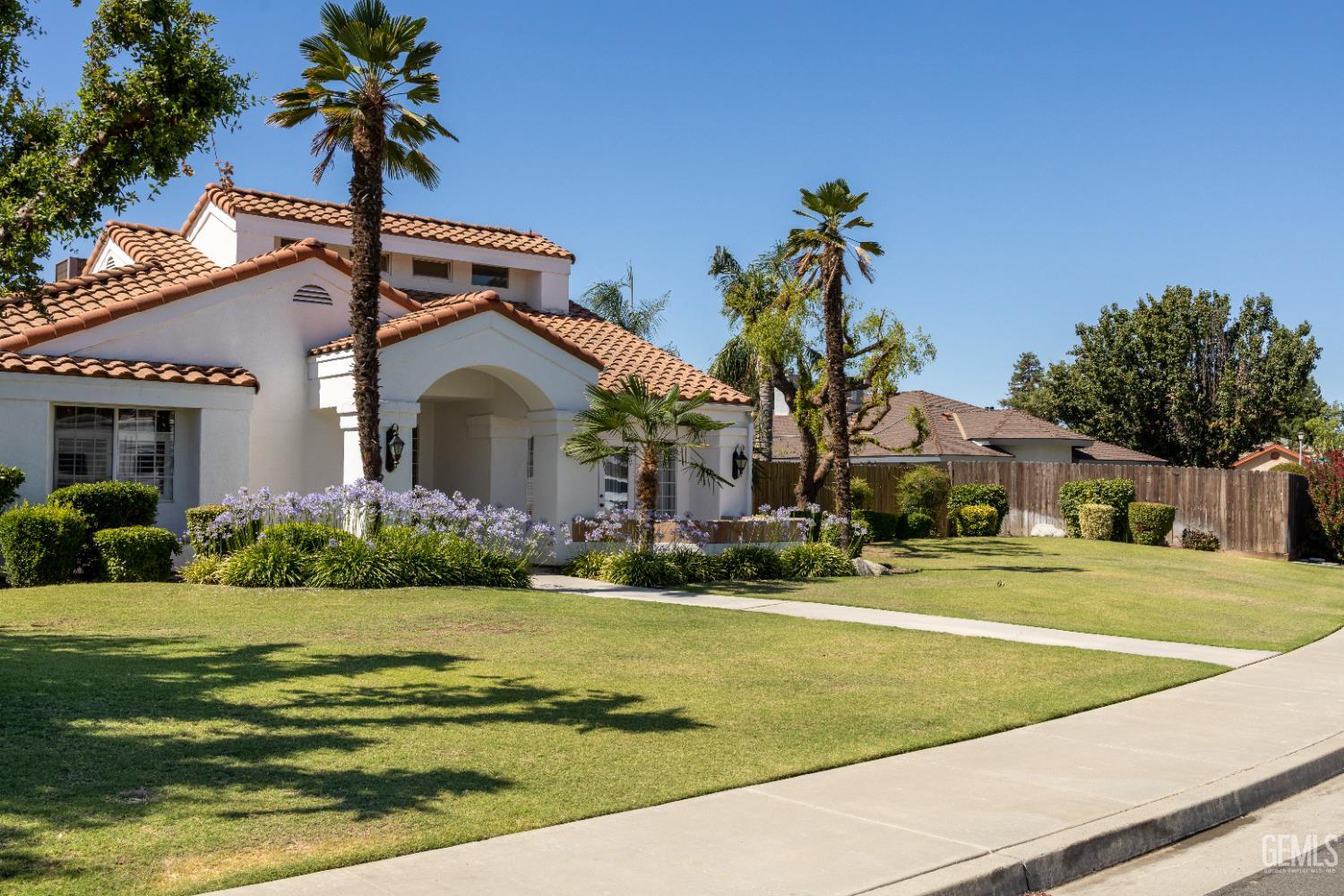 Undisclosed Address Bakersfield, CA 93308 - Photo 3 of 43