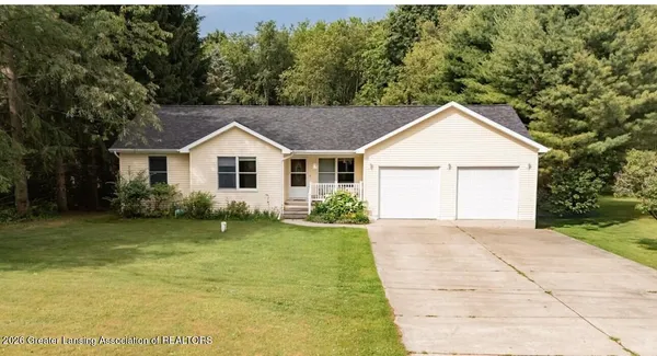 $349,900 | 7310 West Victoria Drive, Laingsburg, MI 48848