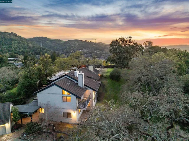 $2,298,000 | 5 Leeward Glen, Lafayette, CA 94549