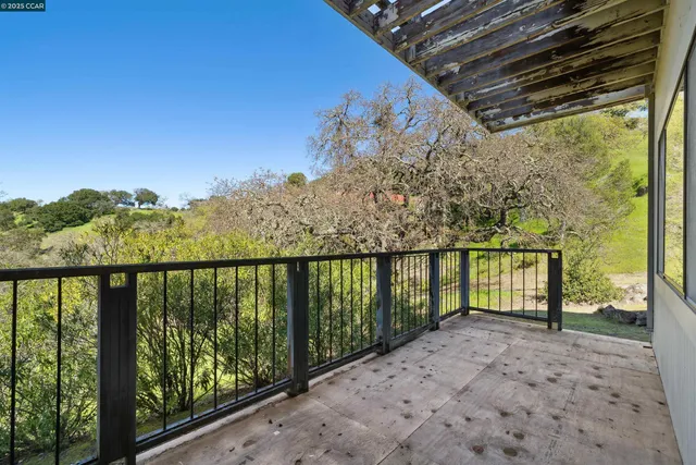 $2,298,000 | 5 Leeward Glen, Lafayette, CA 94549