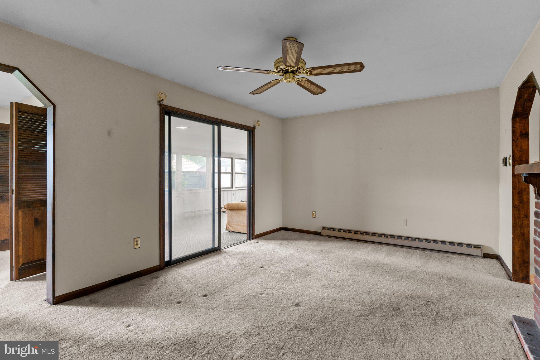 28 Gaping Rock Road Levittown, PA 19057 - Photo 13 of 26