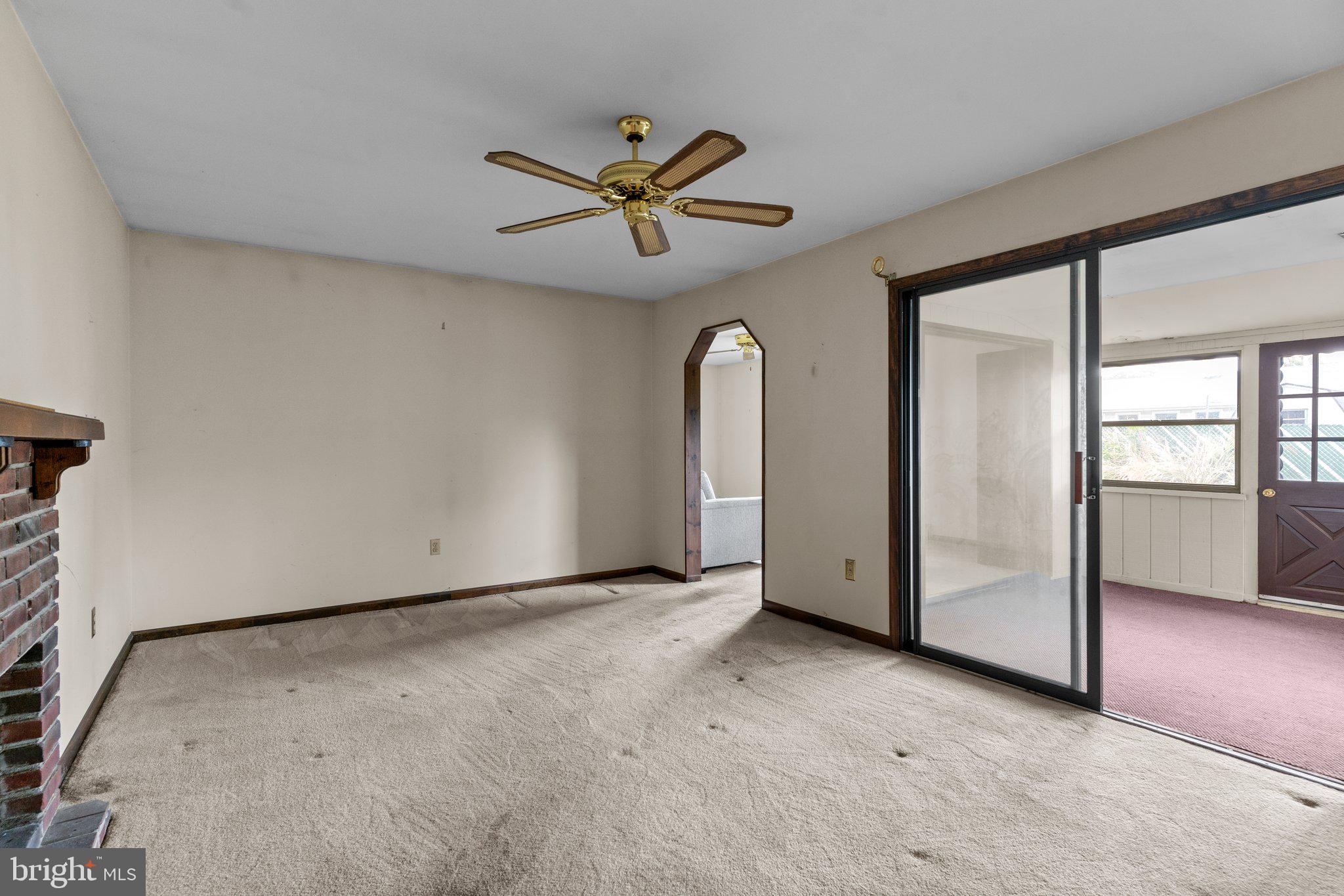 28 Gaping Rock Road Levittown, PA 19057 - Photo 14 of 26