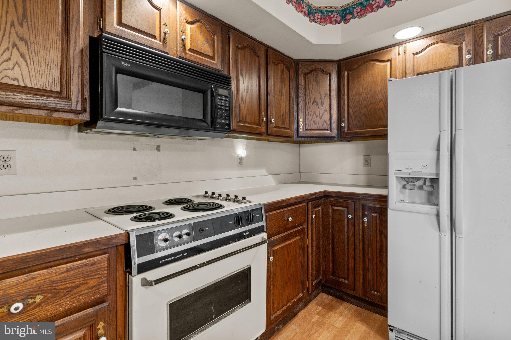 28 Gaping Rock Road Levittown, PA 19057 - Photo 6 of 26