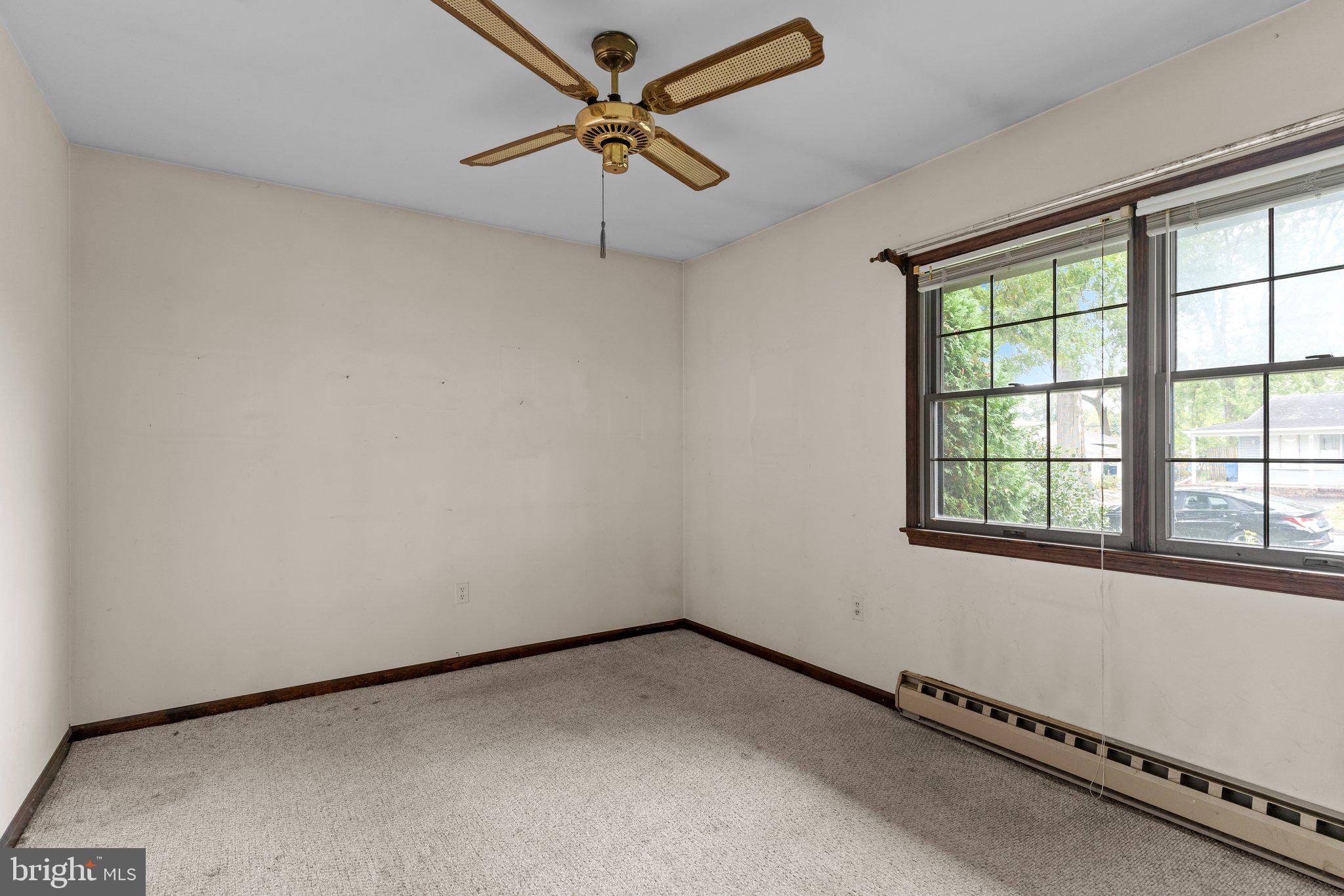 28 Gaping Rock Road Levittown, PA 19057 - Photo 9 of 26