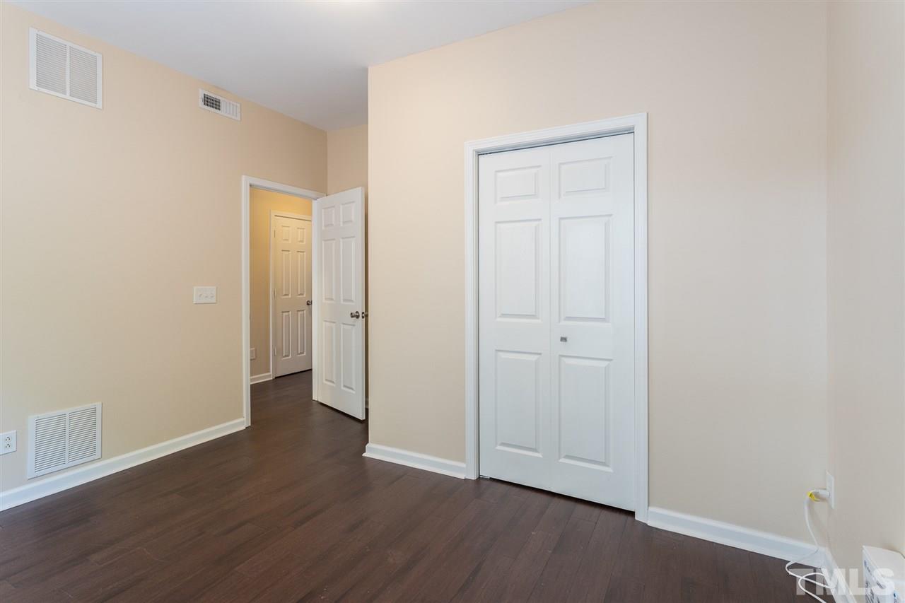 5525 Golden Arrow Lane Raleigh, NC 27613 - Photo 20 of 30 Gallery Image 20