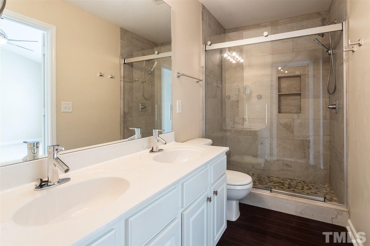 5525 Golden Arrow Lane Raleigh, NC 27613 - Photo 24 of 30 Gallery Image 24