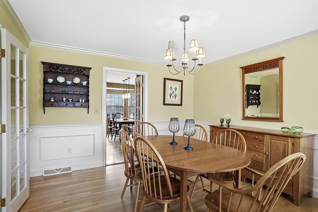 113 Robin Hill Road Chelmsford, MA 01824 - Photo 16 of 42 Gallery Image 16