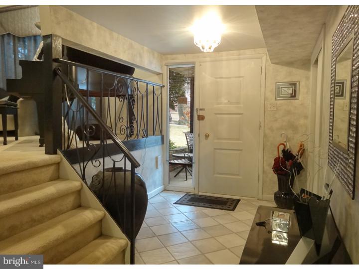 118 Pocasset Road Philadelphia, PA 19115 - Photo 2 of 23