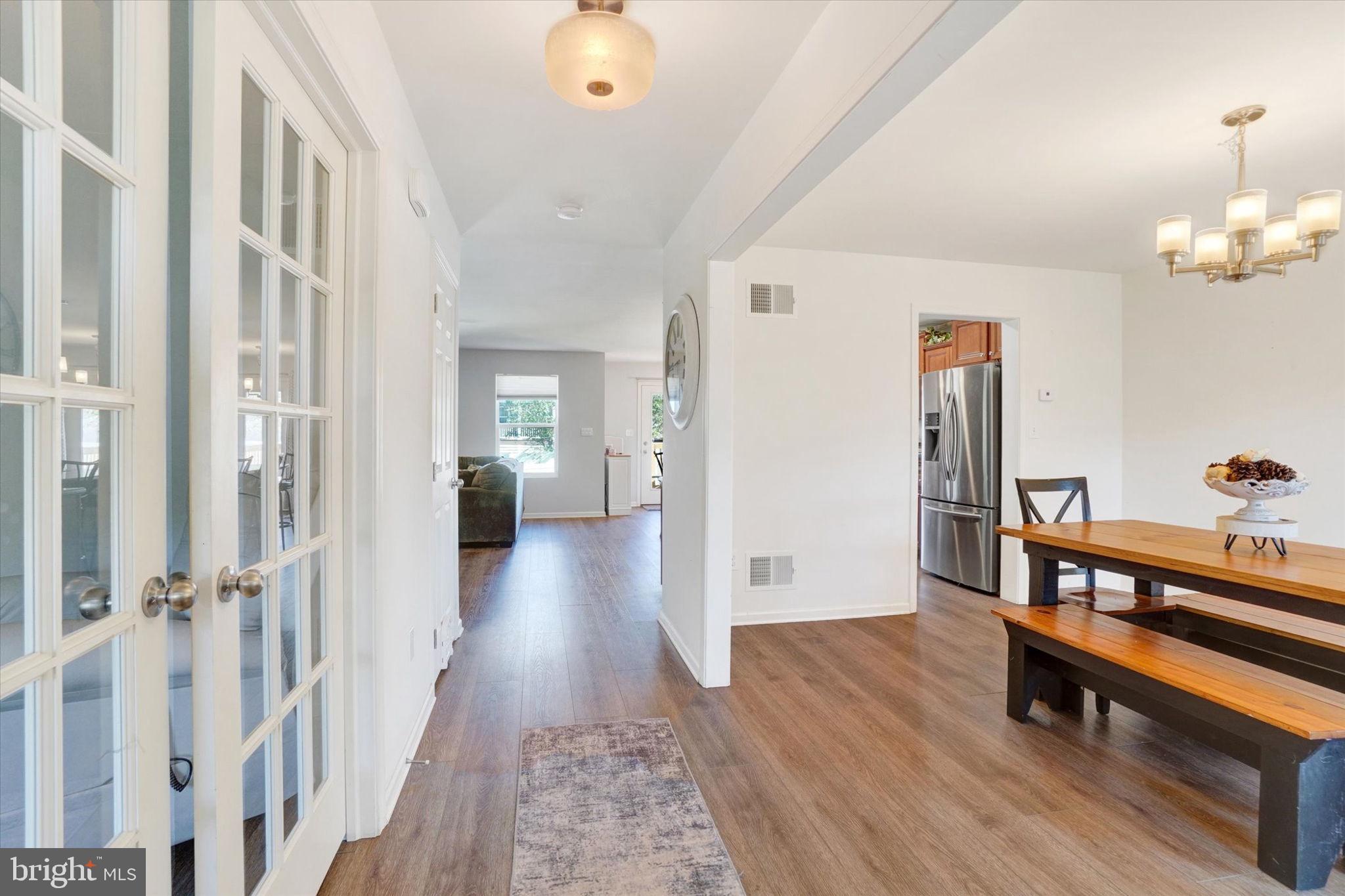 181 Spring Meadows Road Manchester, PA 17345 - Photo 4 of 36 Gallery Image 4