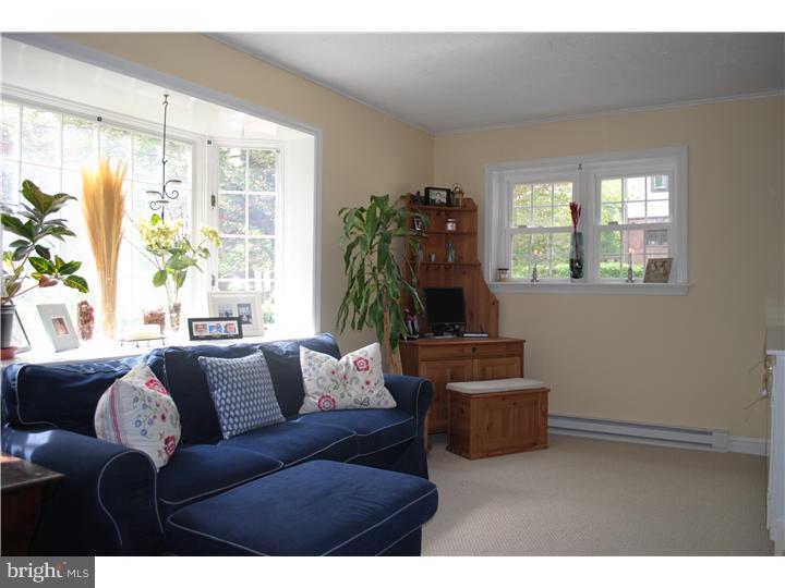 1508 Hampstead Road Wynnewood, PA 19096 - Photo 7 of 12 Family Room
