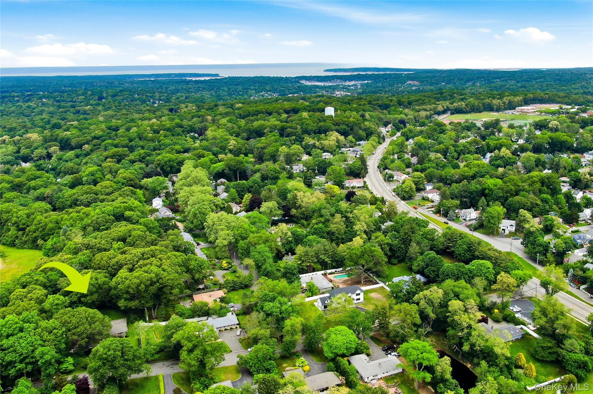 25 Edcris Lane Huntington, NY 11743 - Photo 40 of 40 Aerial view