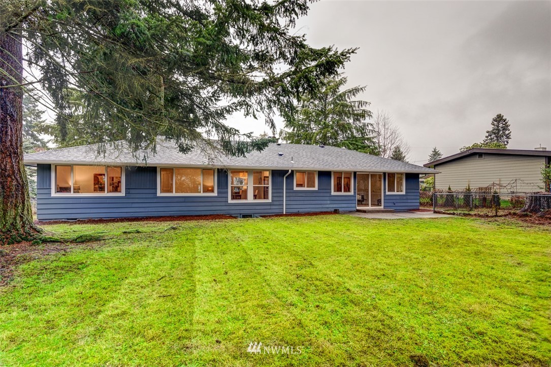 10831 Southeast 181st Street Renton, WA 98055 - Photo 17 of 19 Gallery Image 17