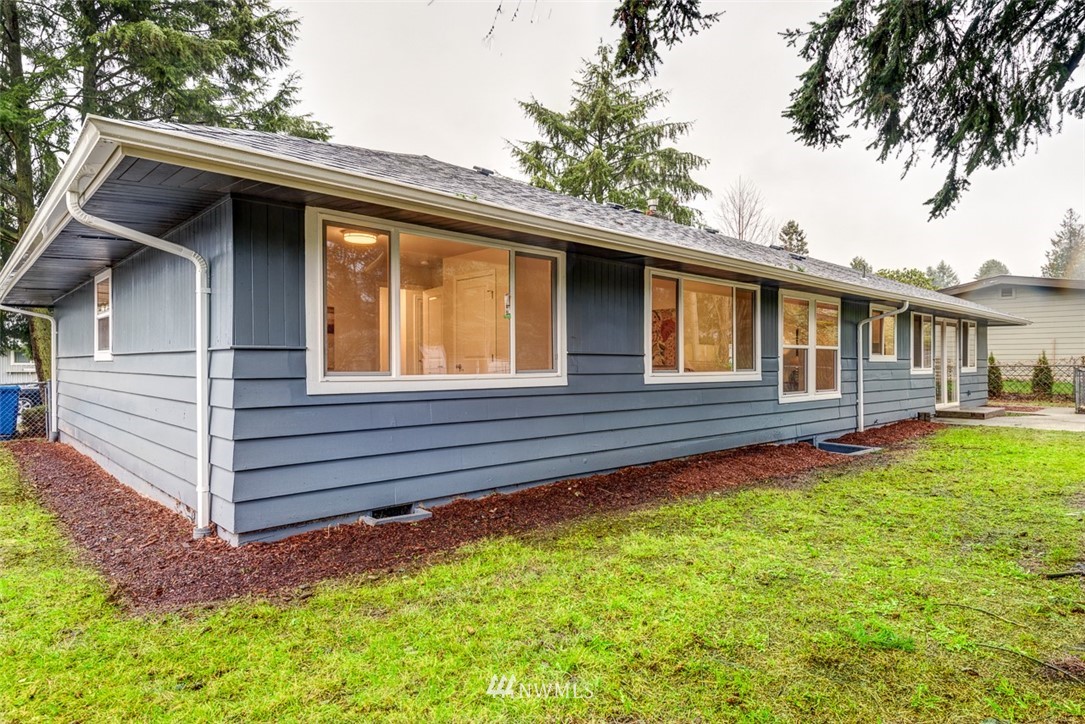 10831 Southeast 181st Street Renton, WA 98055 - Photo 18 of 19 Gallery Image 18