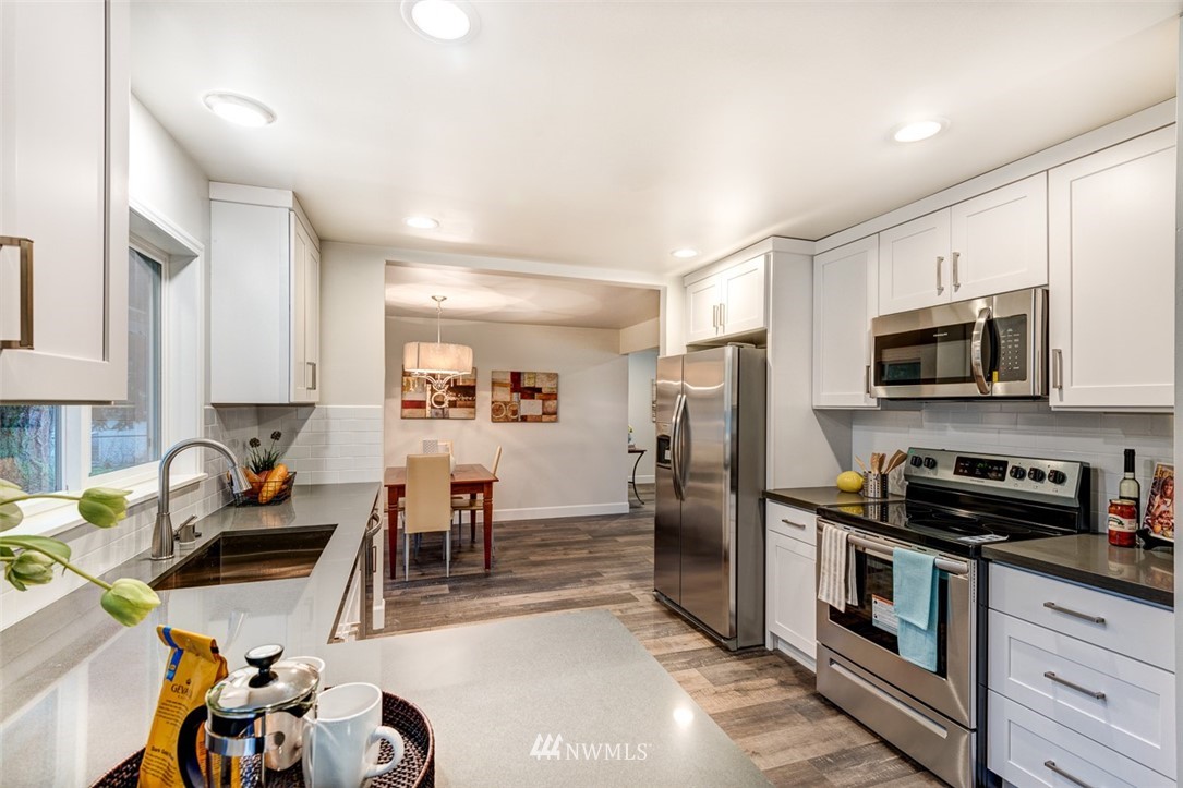 10831 Southeast 181st Street Renton, WA 98055 - Photo 7 of 19 Gallery Image 7