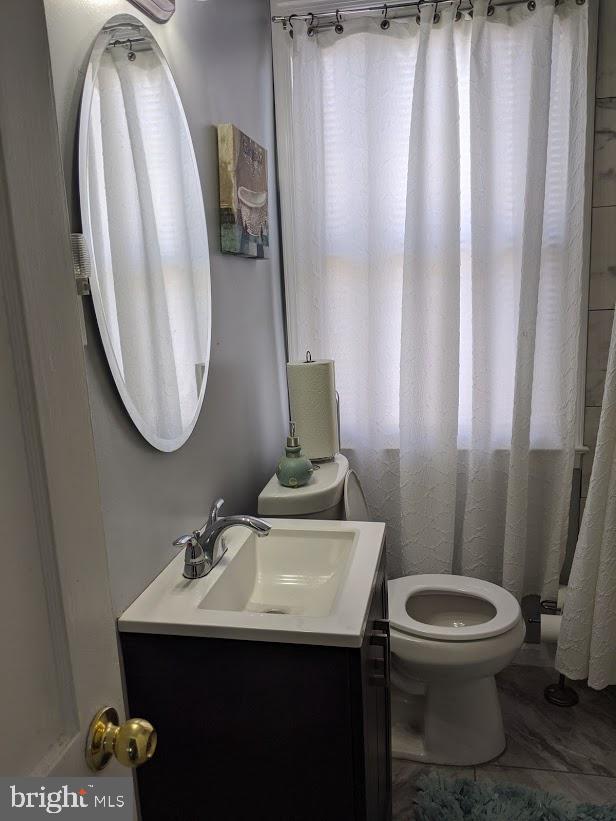 5929 Falkirk Road Baltimore, MD 21239 - Photo 17 of 24 Upstairs Bathroom
