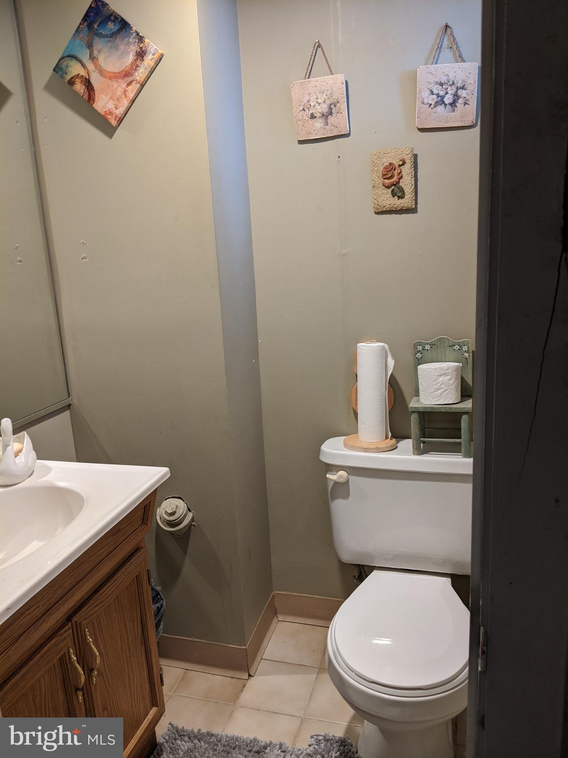 5929 Falkirk Road Baltimore, MD 21239 - Photo 22 of 24 1/2 bath