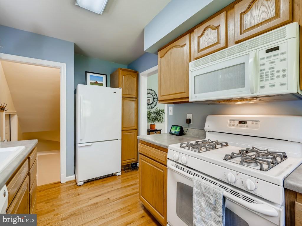4403 Ridge Drive Baltimore, MD 21229 - Photo 12 of 28 Gallery Image 12