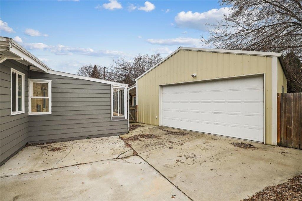 905 North Ravalli Drive Spokane Valley, WA 99037 - Photo 31 of 40