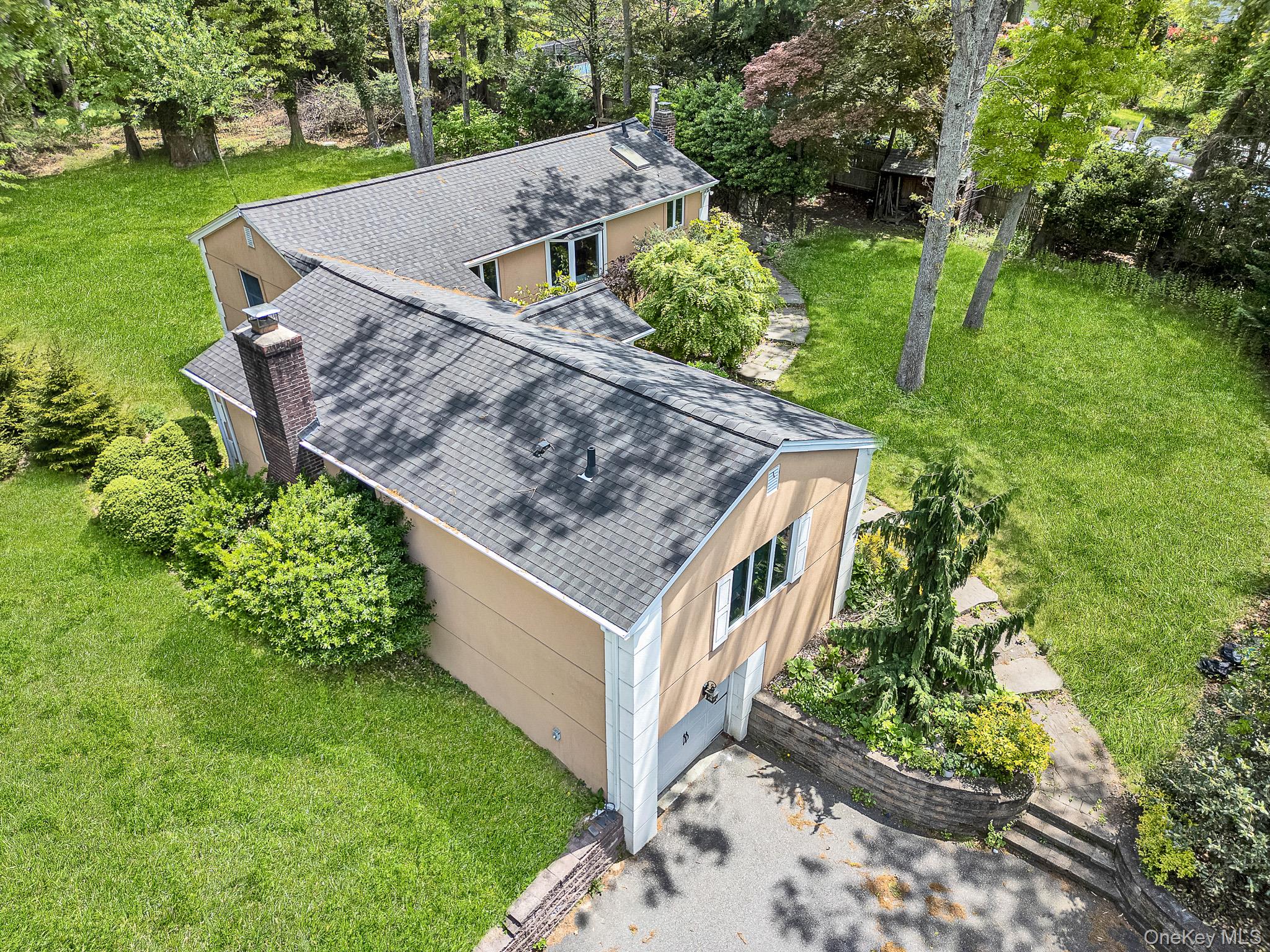 77 South Coleman Road Centereach, NY 11720 - Photo 2 of 28