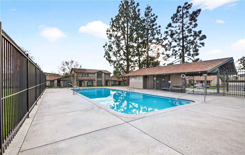 5050 Brooklawn Place Riverside, CA 92504 - Photo 43 of 44 a front view of house with yard