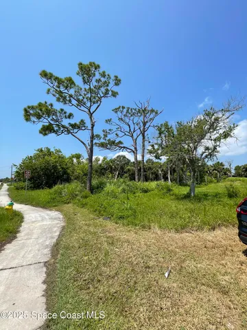 $129,400 | 2513 North Banana River Drive, Merritt Island, FL 32952