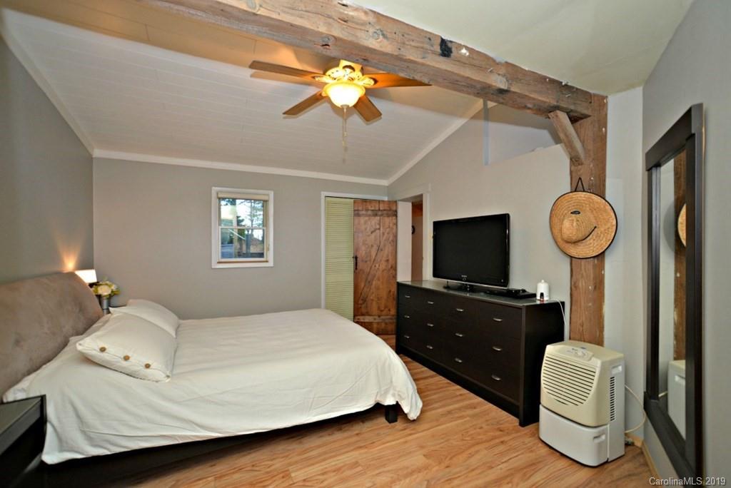 3153 Little Savannah Road Sylva, NC 28779 - Photo 10 of 30 Gallery Image 10