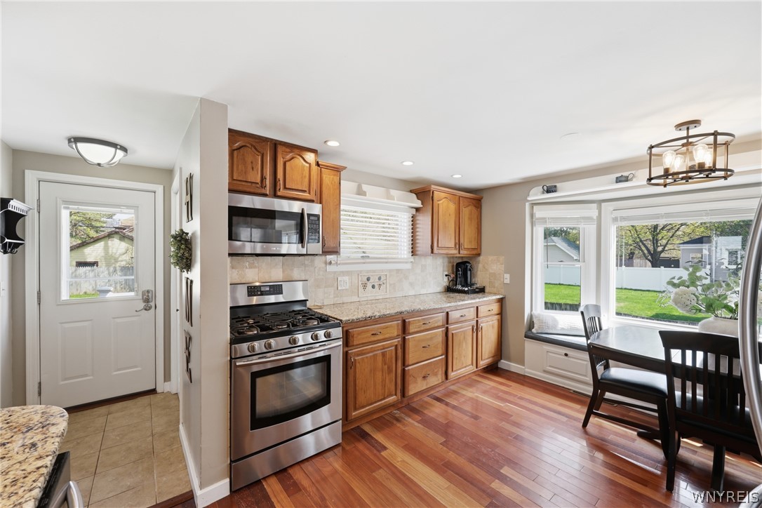 156 Garrison Road Amherst, NY 14221 - Photo 17 of 40