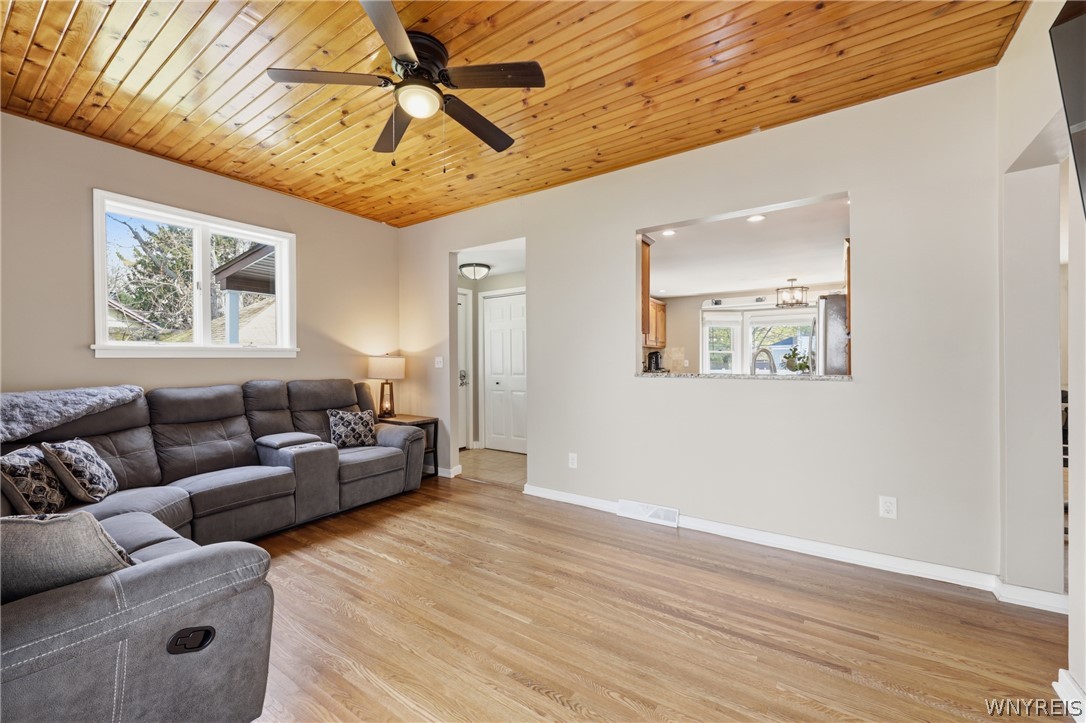 156 Garrison Road Amherst, NY 14221 - Photo 20 of 40