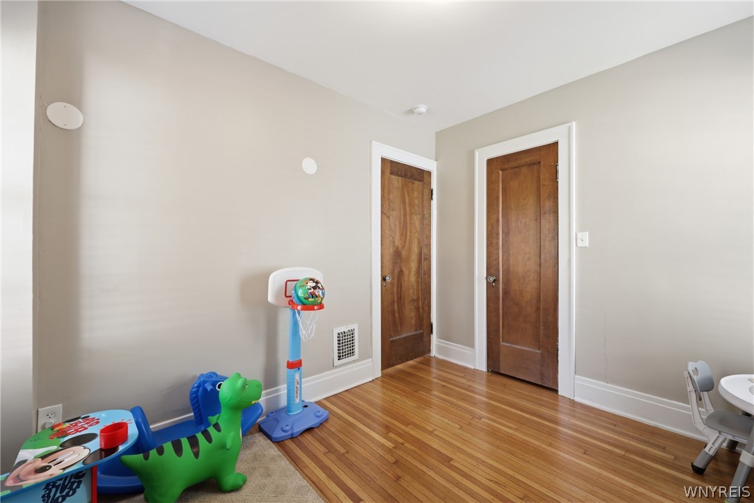 156 Garrison Road Amherst, NY 14221 - Photo 25 of 40