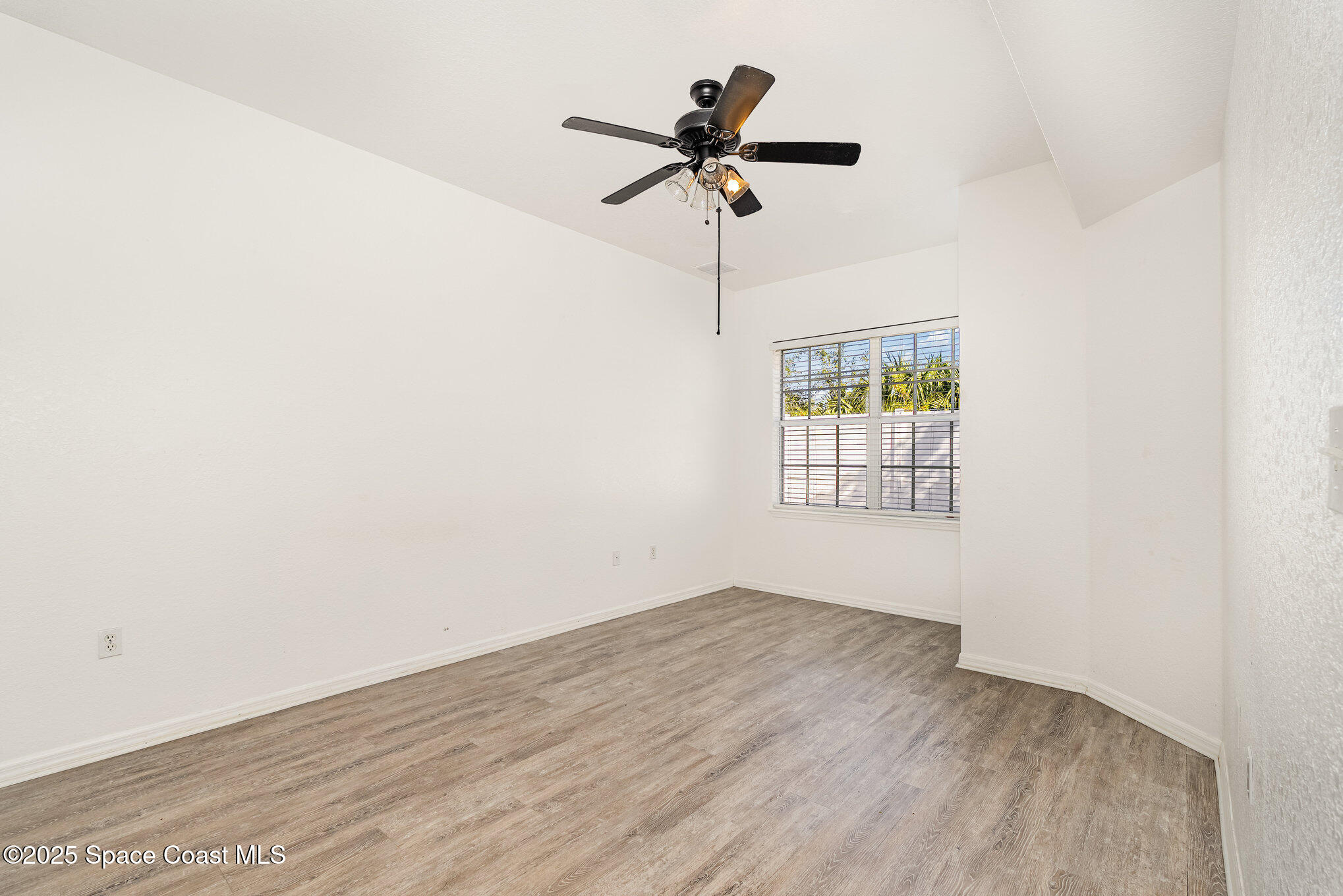 105 Turpial Way, Unit 104 Melbourne, FL 32901 - Photo 7 of 15 007_dsc00116-edit_222