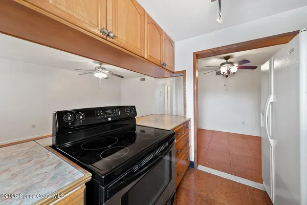 $1,650 | 401 Monroe Avenue, Unit C201, Cape Canaveral, FL 32920