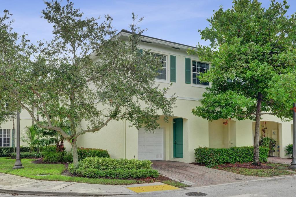 608 Southwest 3rd Avenue Pompano Beach, FL 33060 - Photo 4 of 64 a front view of a house with garden