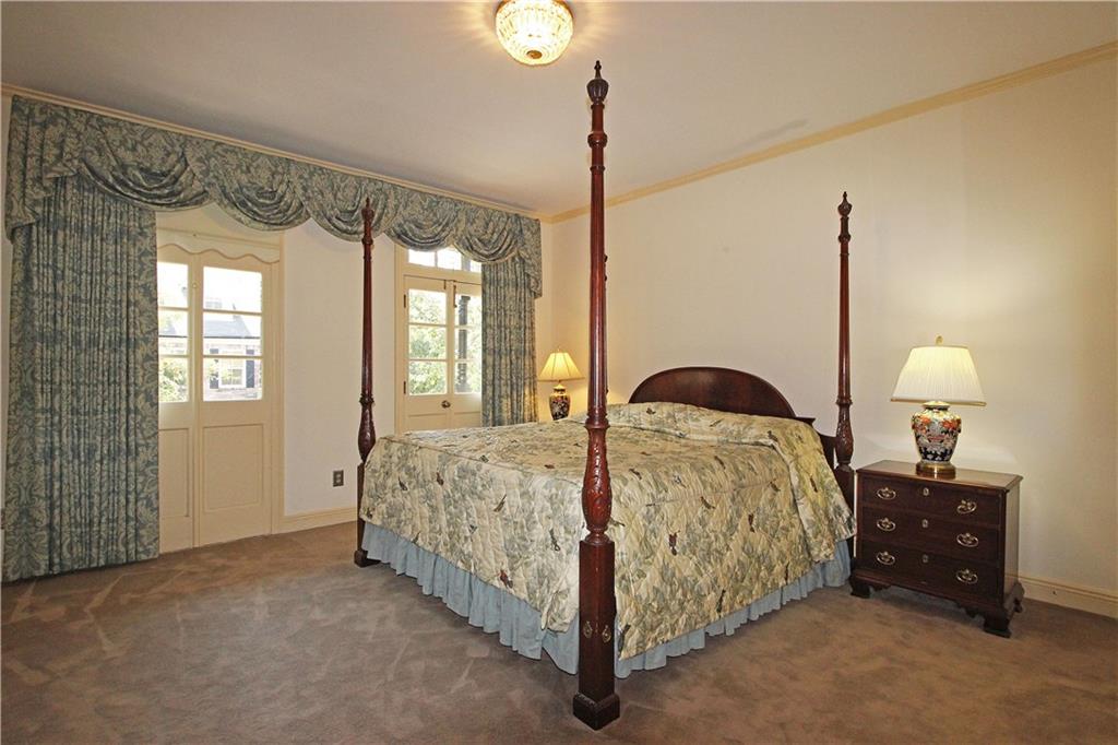 310 Rue St Peter Metairie, LA 70005 - Photo 8 of 29 Gallery Image 8