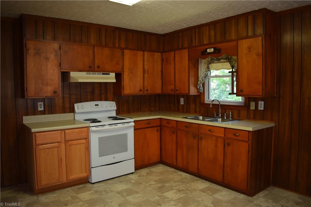 675 Warf Road Lexington, NC 27292 - Photo 13 of 23 Gallery Image 13