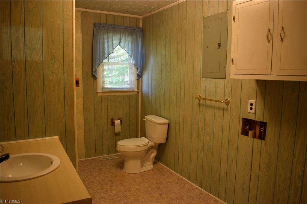 675 Warf Road Lexington, NC 27292 - Photo 15 of 23 Gallery Image 15