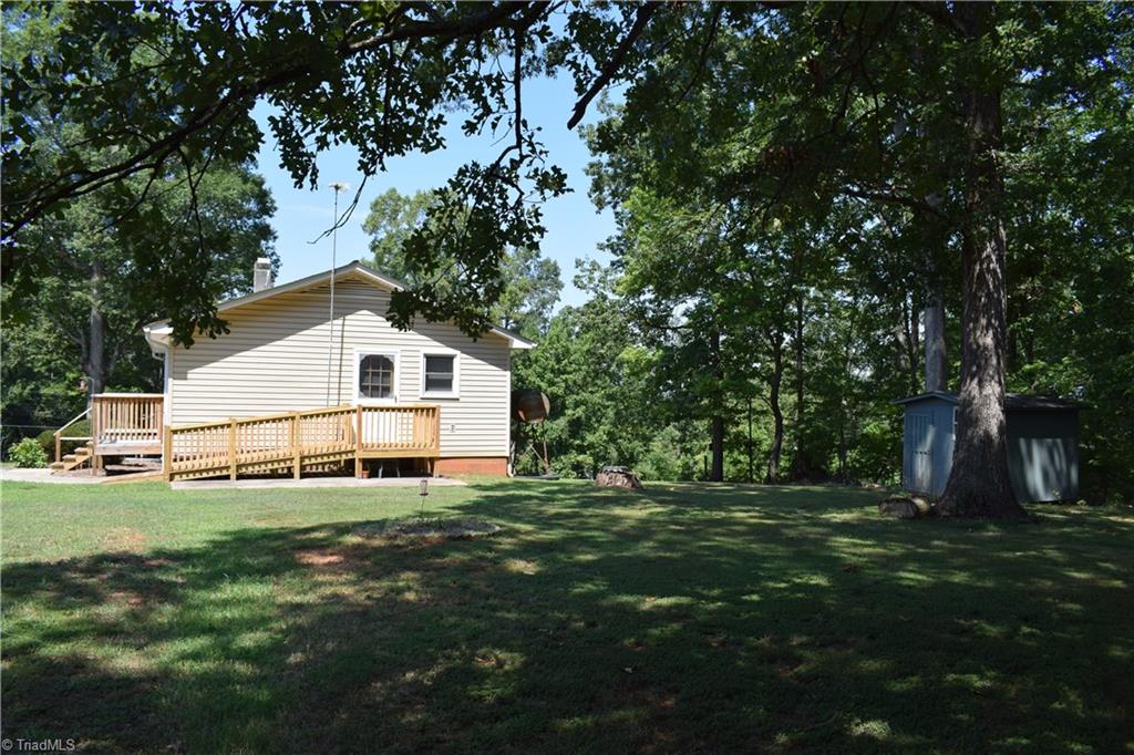 675 Warf Road Lexington, NC 27292 - Photo 3 of 23 Gallery Image 3