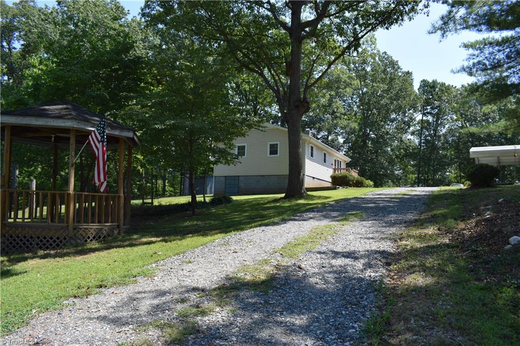 675 Warf Road Lexington, NC 27292 - Photo 4 of 23 Gallery Image 4