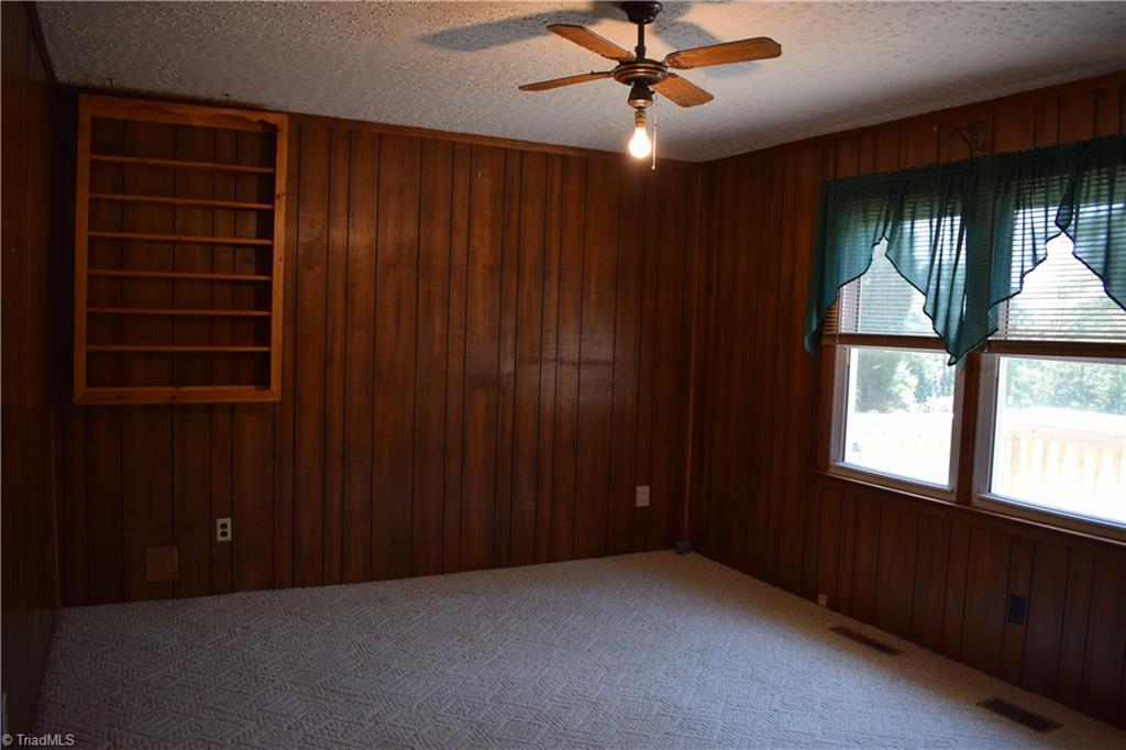 675 Warf Road Lexington, NC 27292 - Photo 10 of 23 Gallery Image 10