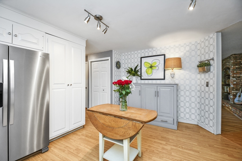 8 Pearl Brook Road Townsend, MA 01474 - Photo 11 of 37 Gallery Image 11