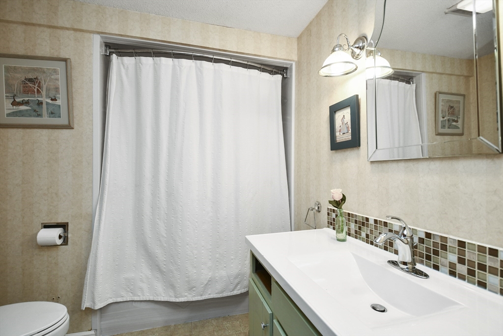 8 Pearl Brook Road Townsend, MA 01474 - Photo 26 of 37 Gallery Image 26