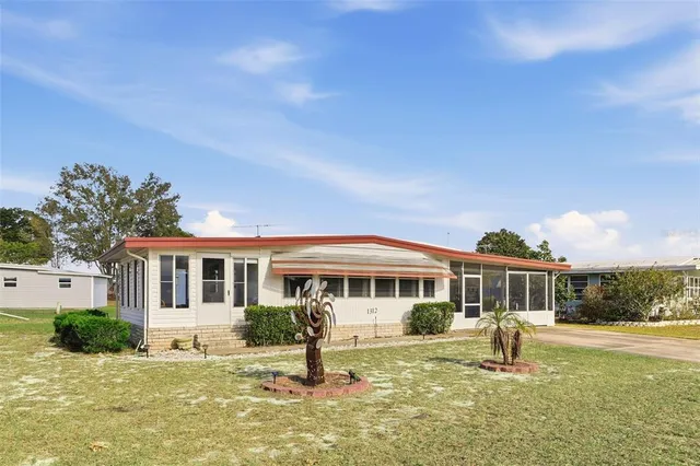 $139,000 | 1312 Apache Circle, Tavares, FL 32778