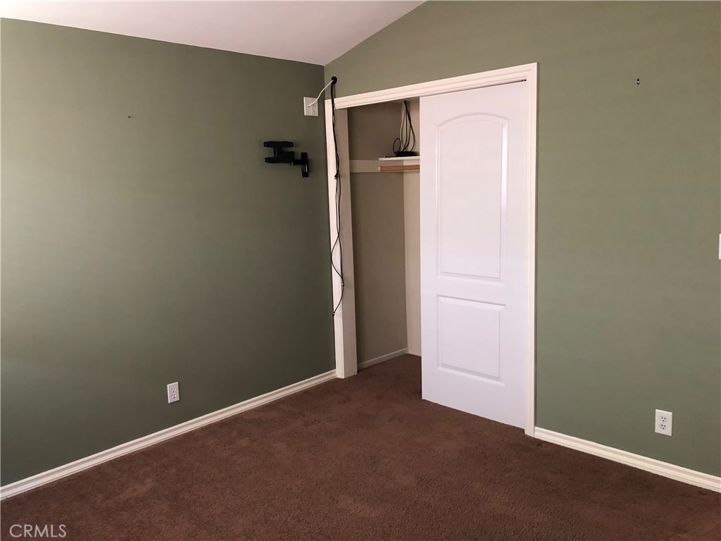 11402 Donovan Road Los Alamitos, CA 90720 - Photo 22 of 44 an empty room with closet