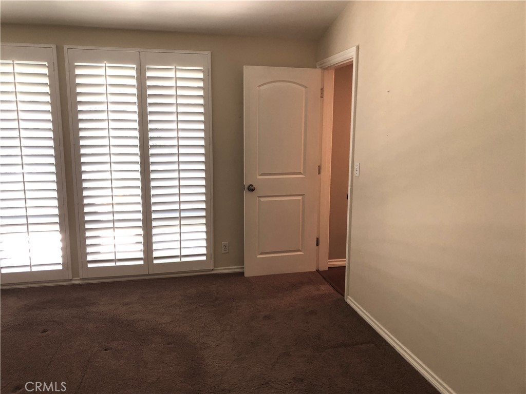 11402 Donovan Road Los Alamitos, CA 90720 - Photo 24 of 44 an empty room with a window