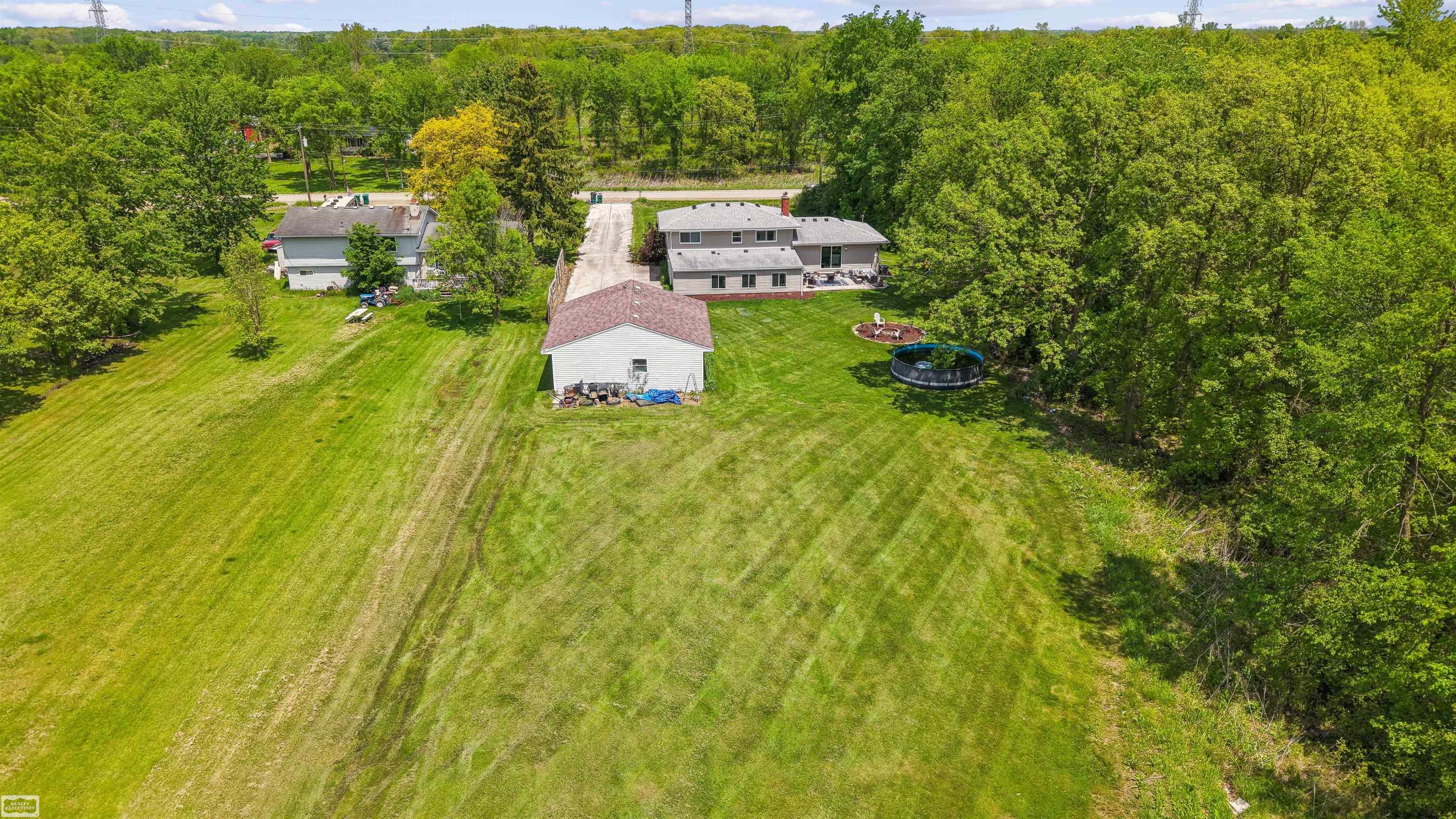 28444 29 Mile Road New Haven, MI 48048 - Photo 4 of 42