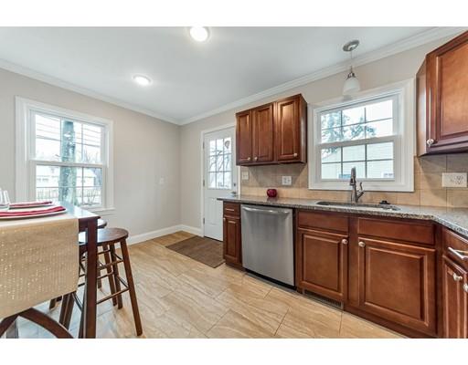 439 Westfield Road Holyoke, MA 01040 - Photo 5 of 22 Gallery Image 5