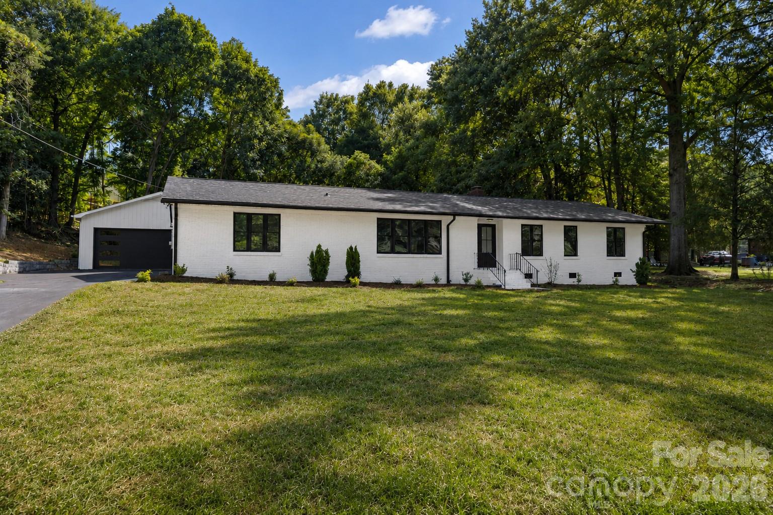 8033 Ritter Drive Charlotte, NC 28270 - Photo 4 of 38 Gallery Image 4
