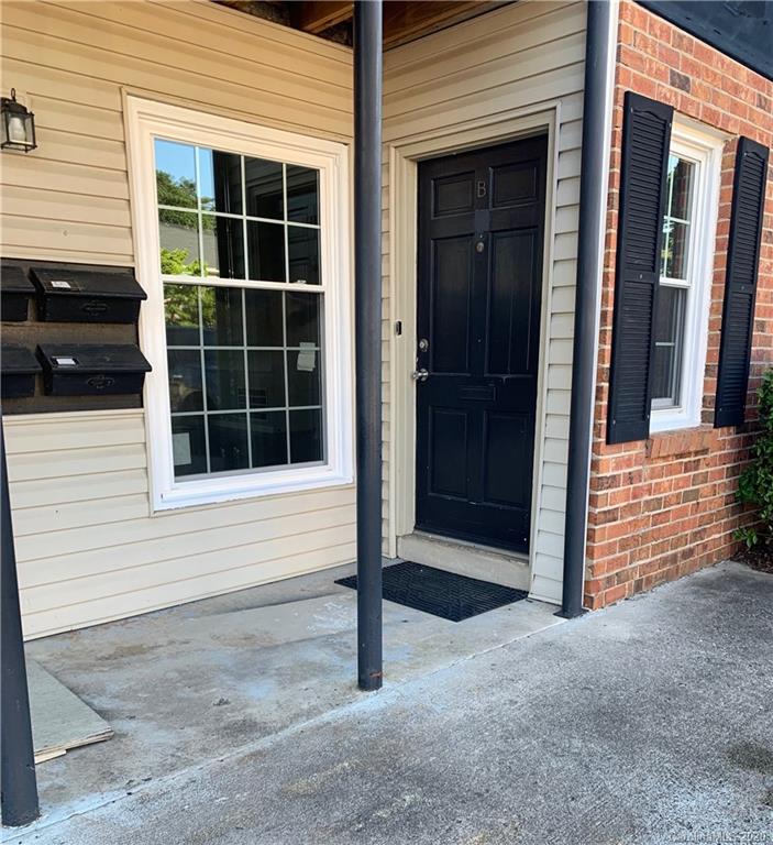 5903 Quail Hollow Road, Unit B Charlotte, NC 28210 - Photo 12 of 14